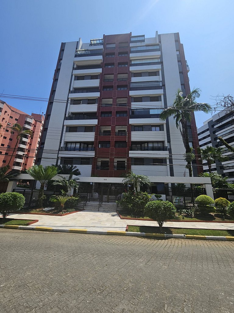 Duplex aconchegante na Riviera - próximo à praia