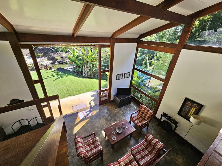 Villa com piscina, loft e 5 Suítes – Praia do Léo