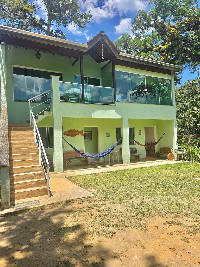 Kitnet Perto da Praia de Ubatumirim - 3 pessoas