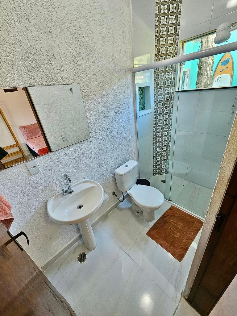 Suíte Perto da Praia de Ubatumirim - 2 pessoas